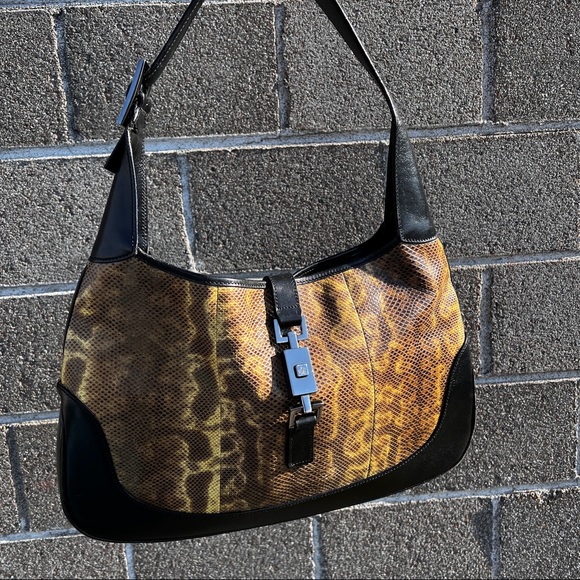 SOLD Vintage Gucci Jackie Bag - Picture 8 of 15